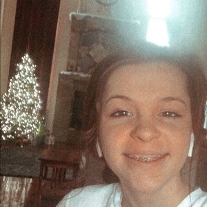 Meet your Posher, Leah